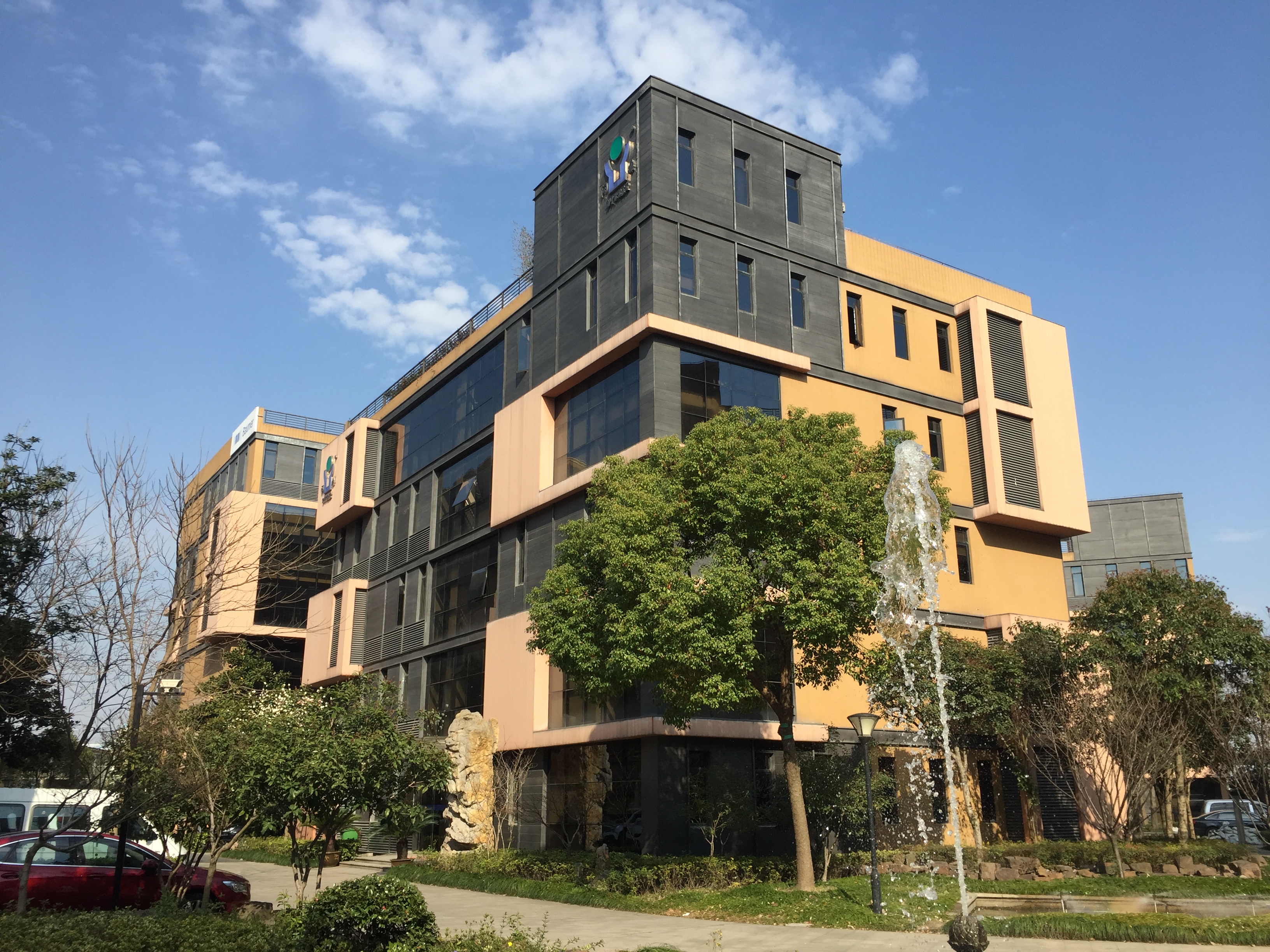 上海美狮贵宾会官网环？？？？？？萍加邢薰